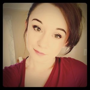 Meet your Posher, Lizzy